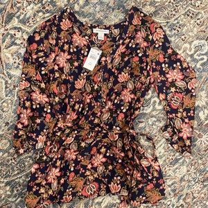 Maternity tie blouse, 3/4 buttons